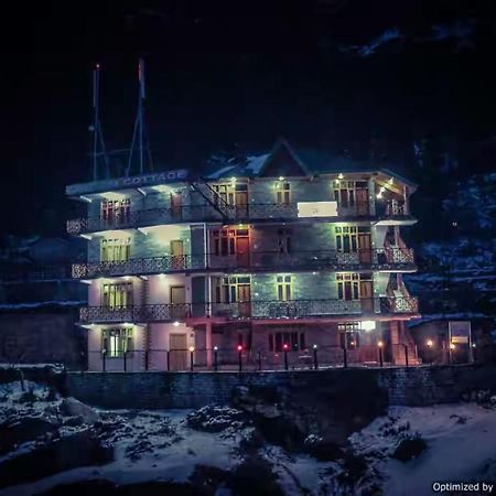 Gautam Hotel & Cottage Manāli Eksteriør bilde